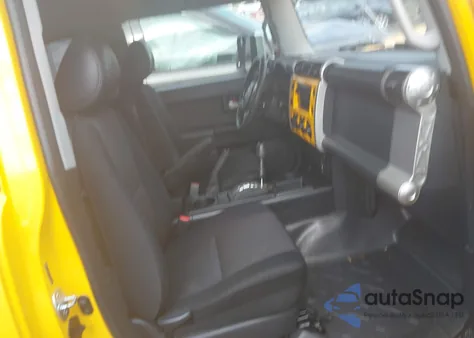 2007 Toyota Fj Cruiser z USA, uszkodzony, nr VIN JTEZU11F170010160